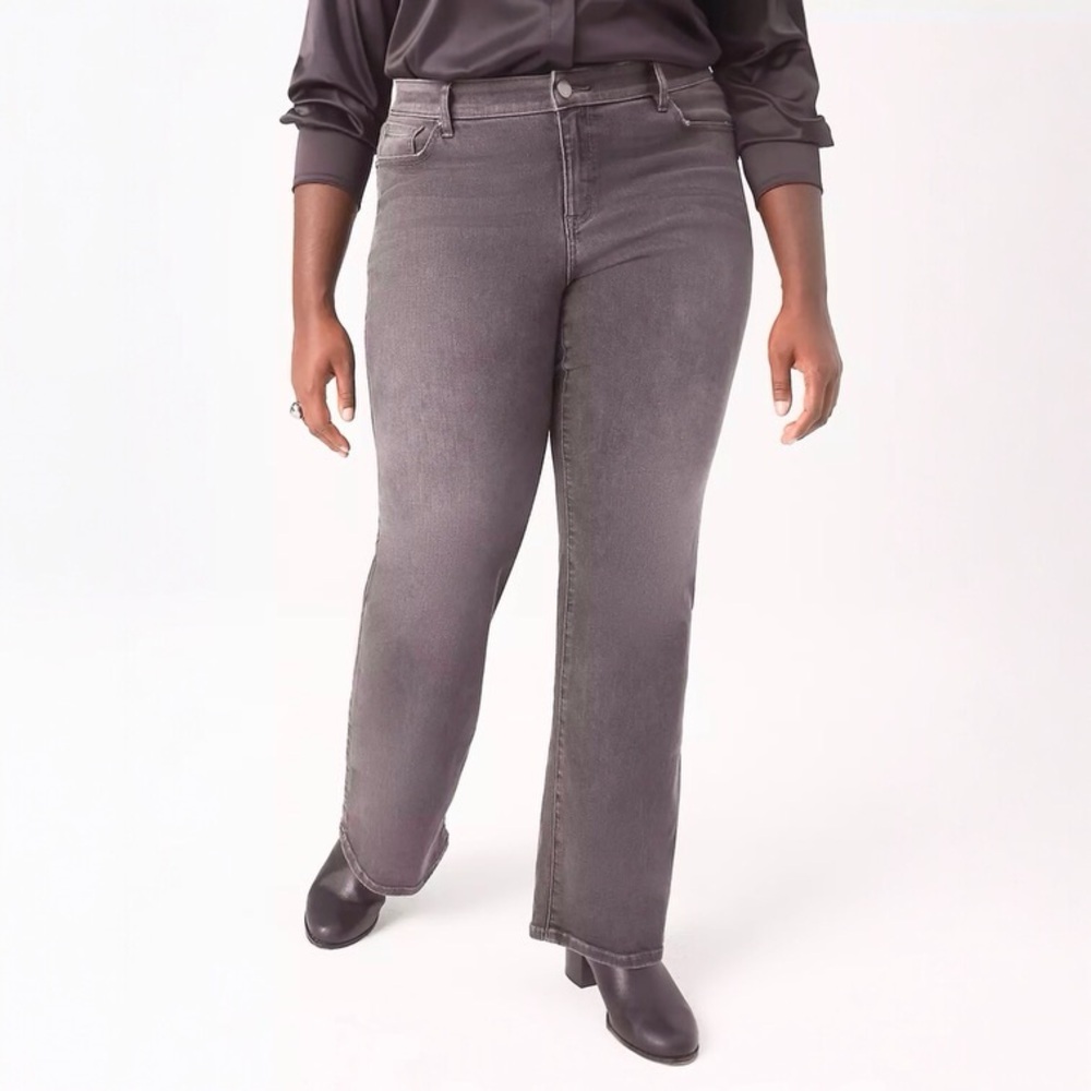 Lane Bryant 18 Mid Rise Boot Cut Women’s Jeans Gray Signature Flex Waistband